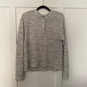 NWOT Urban Outfitters small gray marbled sweater